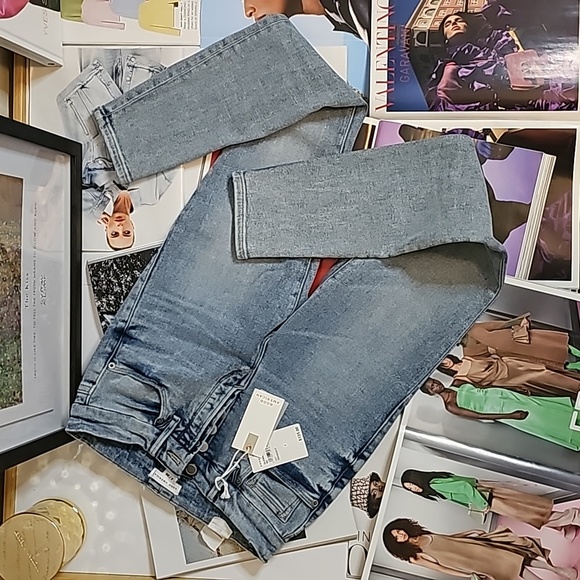 Good American Good Legs Jeans NWT size 2 - Picture 4 of 9